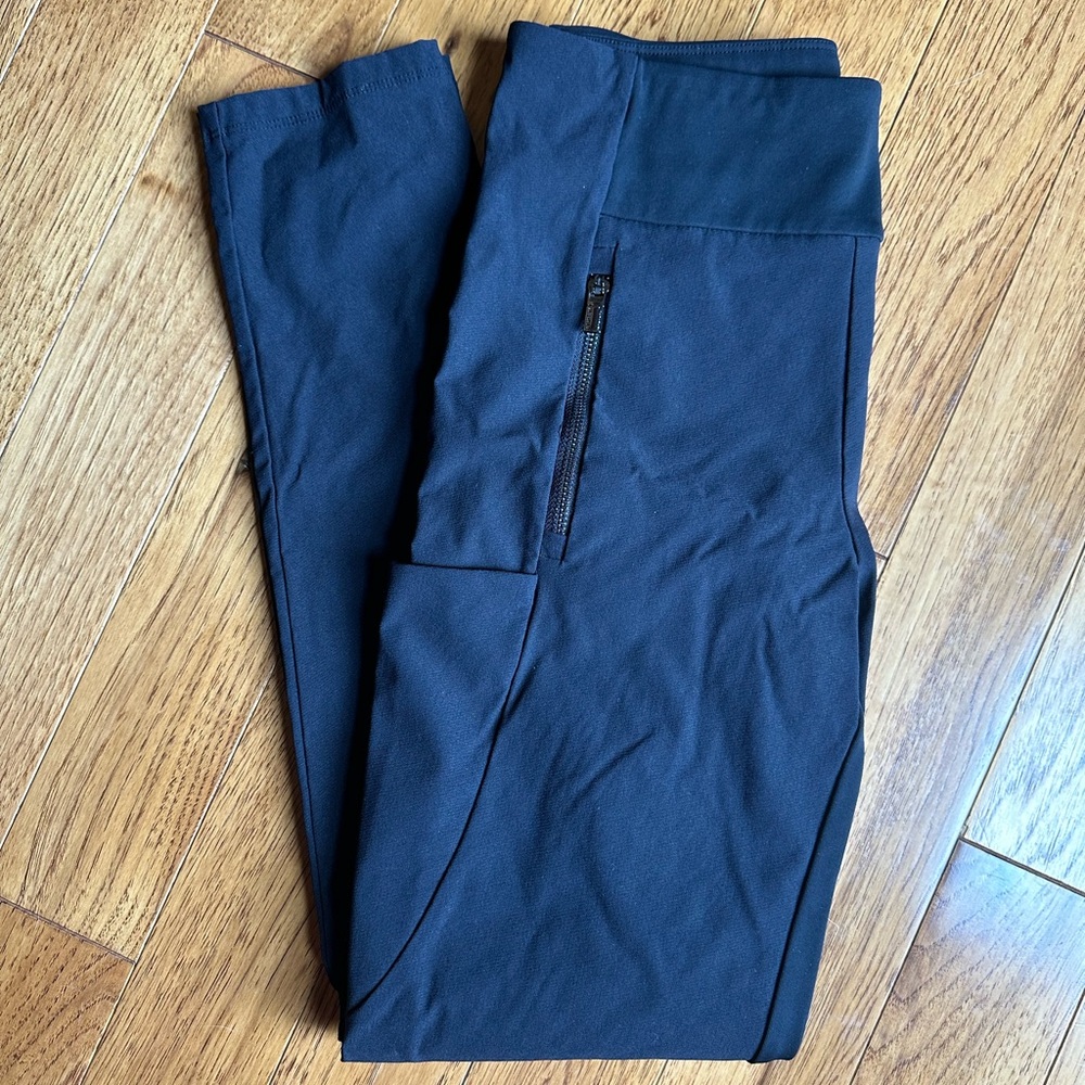 Athleta Black Zipper Leggings